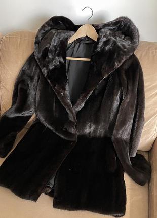 Нова норкова шуба