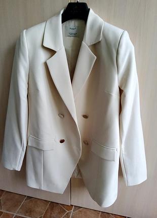 Пиджак молочного цвета турция