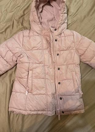 Рожева куртка на 100см зросту, на 3/4 роки
