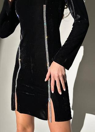 Изысканное бархатное платье со стразами и разрезами😍🔥