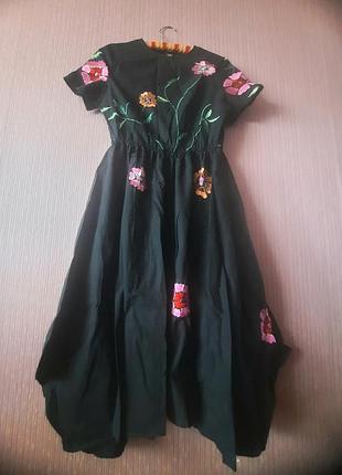 Дизайнерское бохо платья с вышивкой