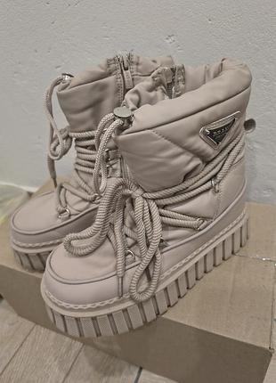 Чоботи зима