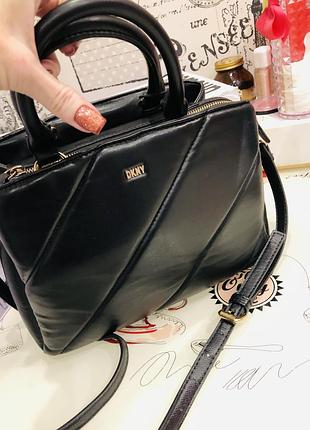 Dkny black handbag 🖤🌹❤️