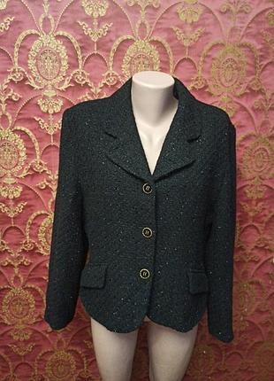 Твідовий піджак шикарний ошатний розмір 18 у складі є вовна шикарні гудзики