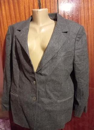 Пиджак натуральный размер 46-48