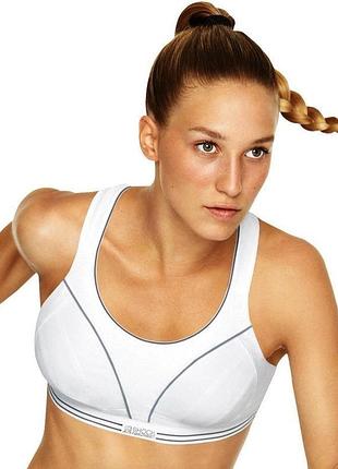 Спортивний топ бюстгальтер 65d.  shock absorber ultimate run bra.