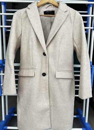 Пальто двобортне