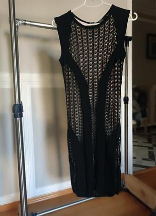 Платье вязаное