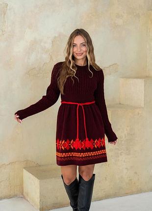 Материал: вязаный трикотаж 
🌟 страна: производитель украина 🇺🇦
🌟 размер: oversiz 42-50
🌟 состав пряжи:50% шерсть,50% акрил