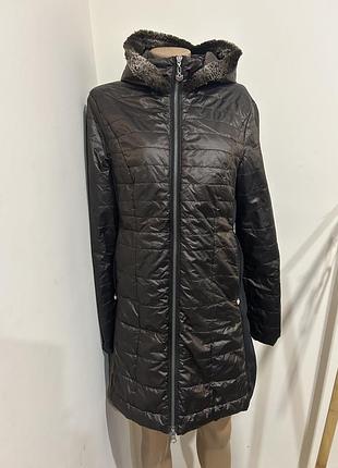 Пальто жіноче