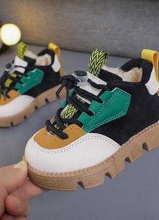 Кроссовки для малышей