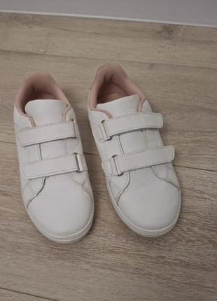 Кроссовки, кеды белые 34р.