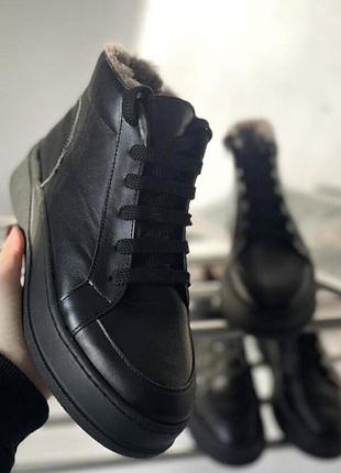 Кожаные зимние ботинки