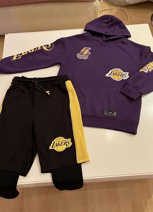 Спортивна кофта та шорти