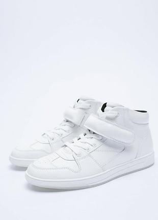 Високі шкіряні білі кросівки zara
⚡⚡⚡⚡⚡⚡⚡⚡⚡⚡⚡⚡
