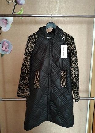 Пальто,жен, демисезонный.