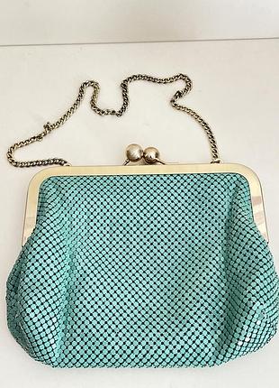 Zara сумочка металл фермуар поцелуйчики.