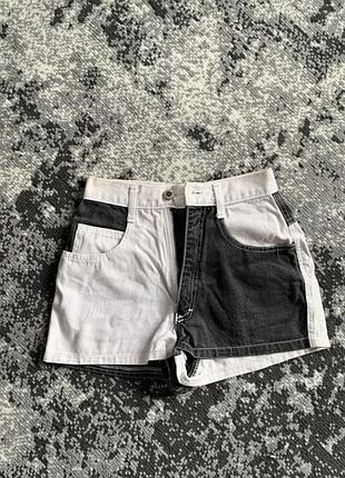 Шорти blackwhite