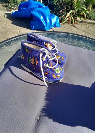 Черевики для малят