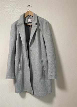 Пальто orsay на зріст +/- 165см