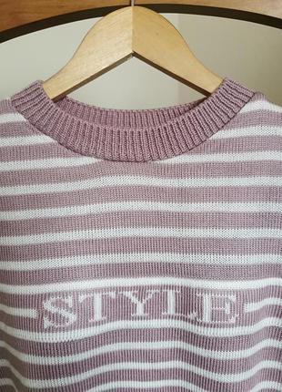 Тонкий вовняний светр