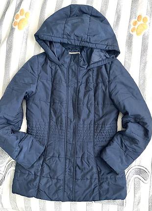 Курточка жіноча, холодна осінь, тепла зима. розмір 36.