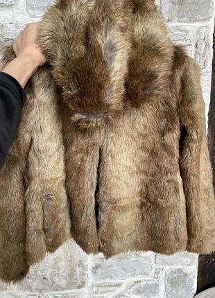 Вкорочена шубка zara з капюшоном