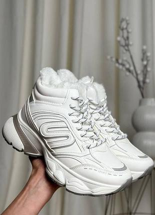 Кроссовки зимние женские белые отличного качества, теплющи