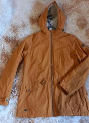 Куртка осіння