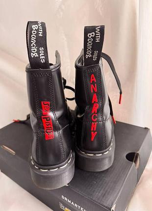 Черевики dr. martens sex pistols 1460