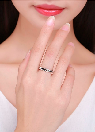 Плоское веревочное витое кольцо