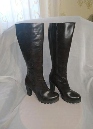 Новая обувь из магазина, остатки состава, арт.136. клевское производство, цена от производителя.