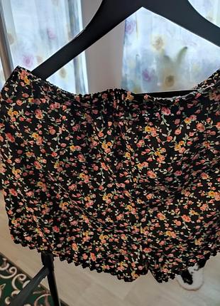 1+1=3 шорти короткі 4