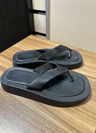 Тапки на широку ногу 37