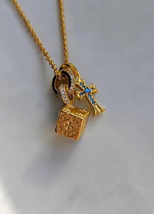 Кулон gold cube + mini chrome hearts cross