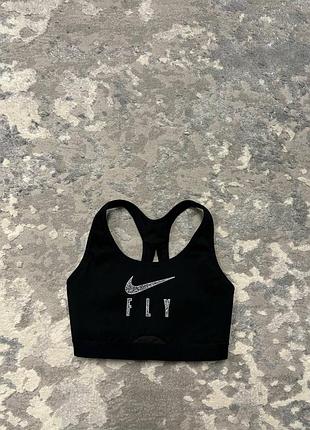 Жіночий спортивний топ nike