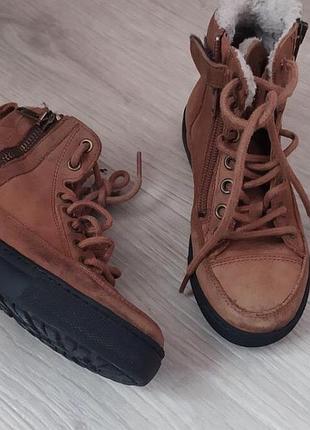 Черевички для дівчинки