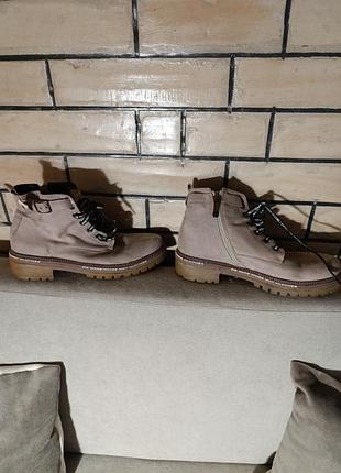 Ботиночки женские