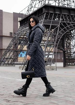 Нове стьобане зимове пальто