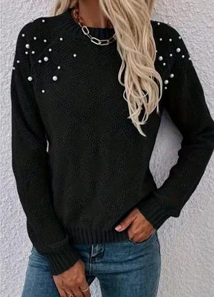 Свитер на длинный рукав с жемчужинами