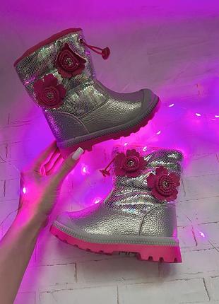 Уггі для дівчинки💗