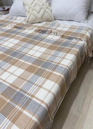 Бавовняний плед з бахромою