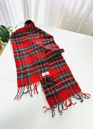 Червоний шарф в клітинку з вовни