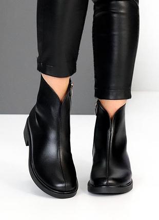 Ботинки женские