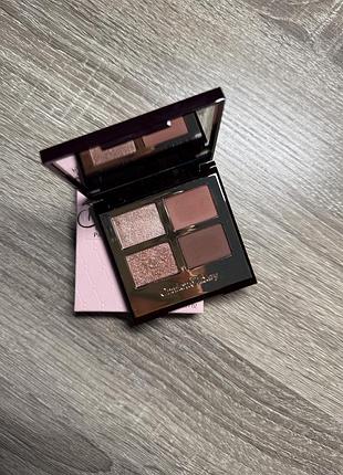 Палетка тіней charlotte tilbury pillow talk dreams