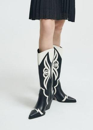 Чоботи ковбойські з візерунком reserved