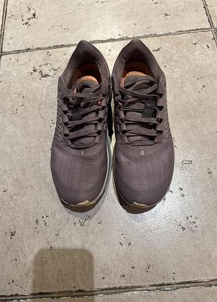 Бігові кросівки nike