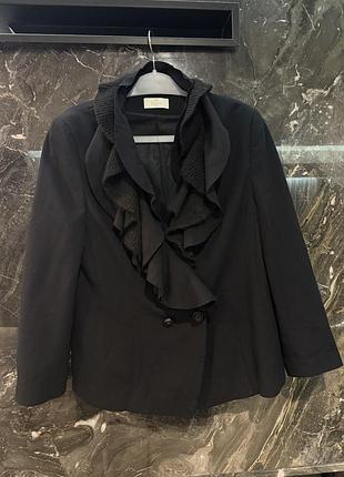 Крутой стильный пиджак