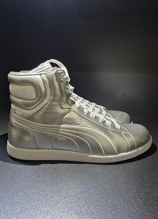 Жіночі кроссівки puma first round silver trainers(оригінал)40,5-26см