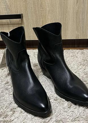 Вкорочені козаки mango 39 розмір